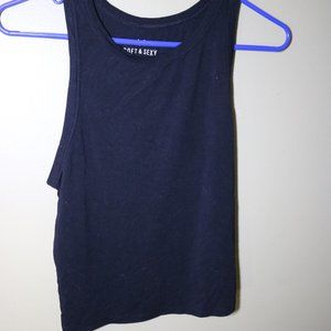 black crop muscle tee